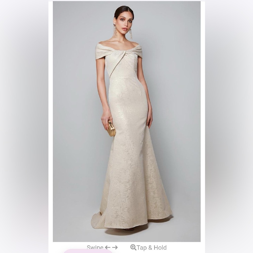 Worn once Mother of the Groom Dress!!